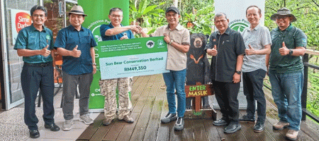 Palm Oil Foundation donates nearly 50,000 ringgit to protect sun bears