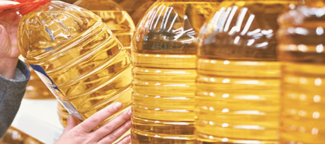 India's edible oil imports hit lowest level in 4 years, dealers say